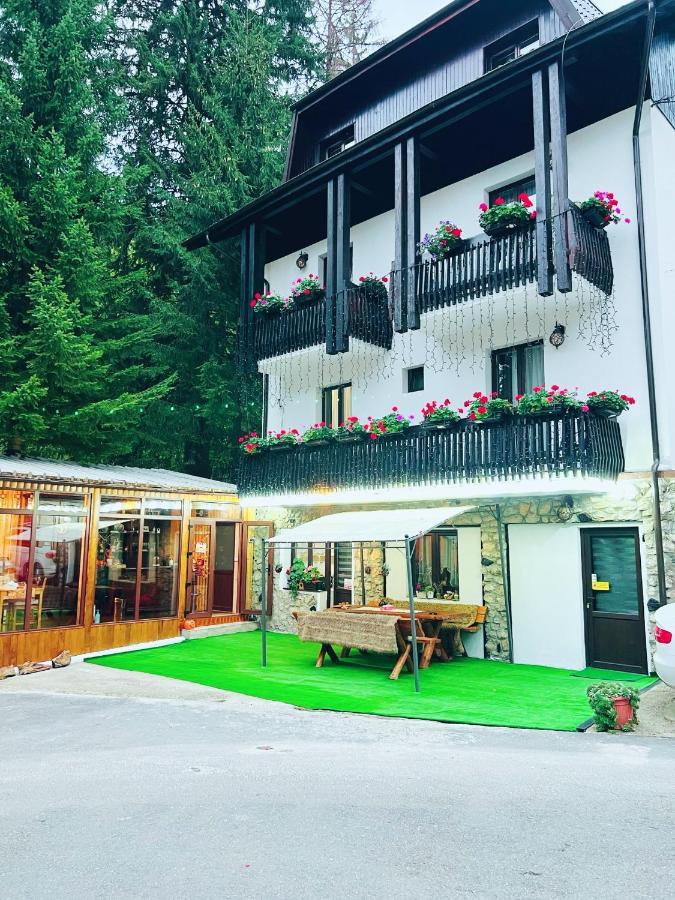 Cabana Din Poienita Poiana Braşov Exterior foto